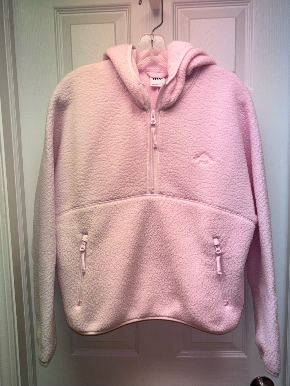 Aritzia TNA Polartec Cropped Fleece Hoodie 1/2 Zip Pink Size M NWT